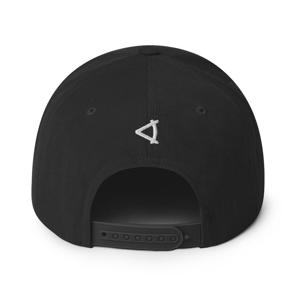 OFF<ANGLE Baseline Snapback Black premium flat brim padel cap with minimalist monochrome streetwear design